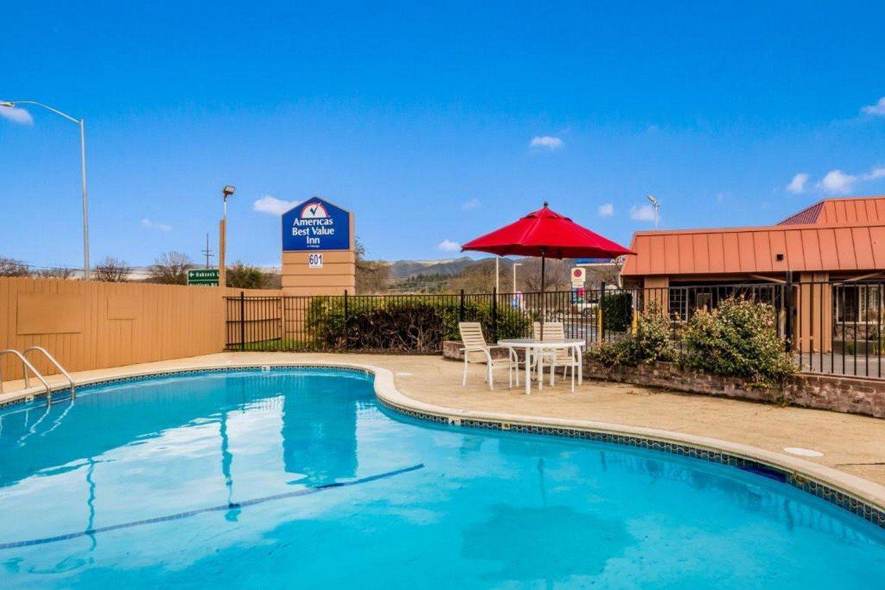 Americas Best Value Inn - Ukiah Bagian luar foto